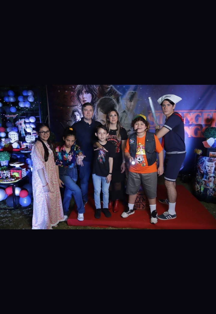 Disfraz — Stranger Things — modelo 5